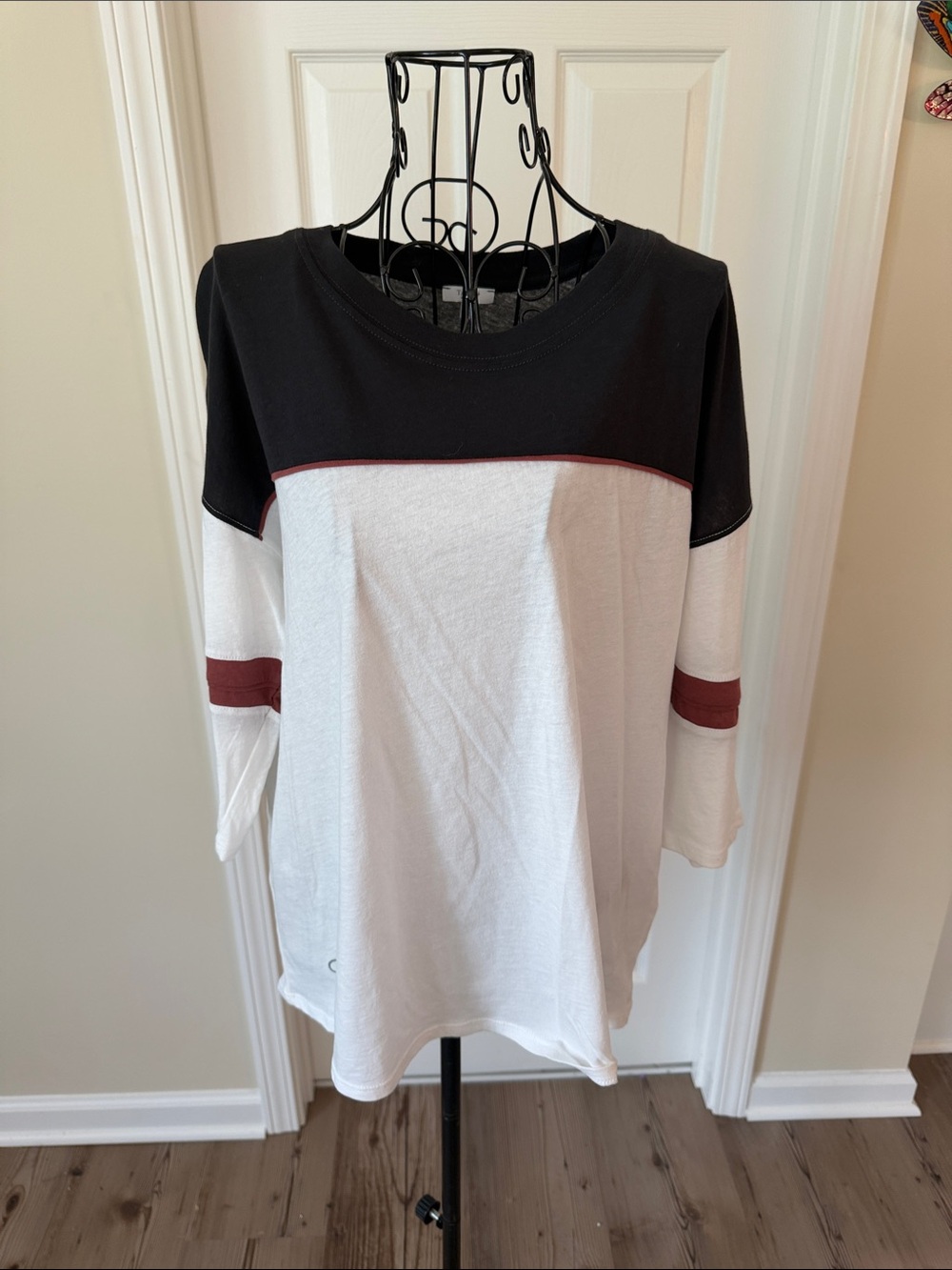 Tavik Black, White & Maroon Colorblock Tunic Top